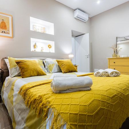 La Casa Di Bianca - Modern Suites Near Plebiscito Неаполь Экстерьер фото