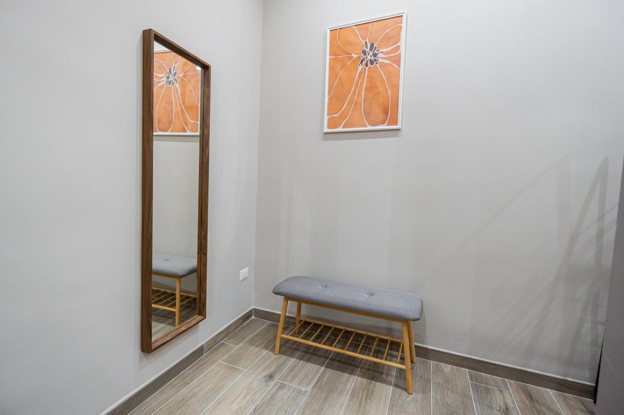 La Casa Di Bianca - Modern Suites Near Plebiscito Неаполь Экстерьер фото