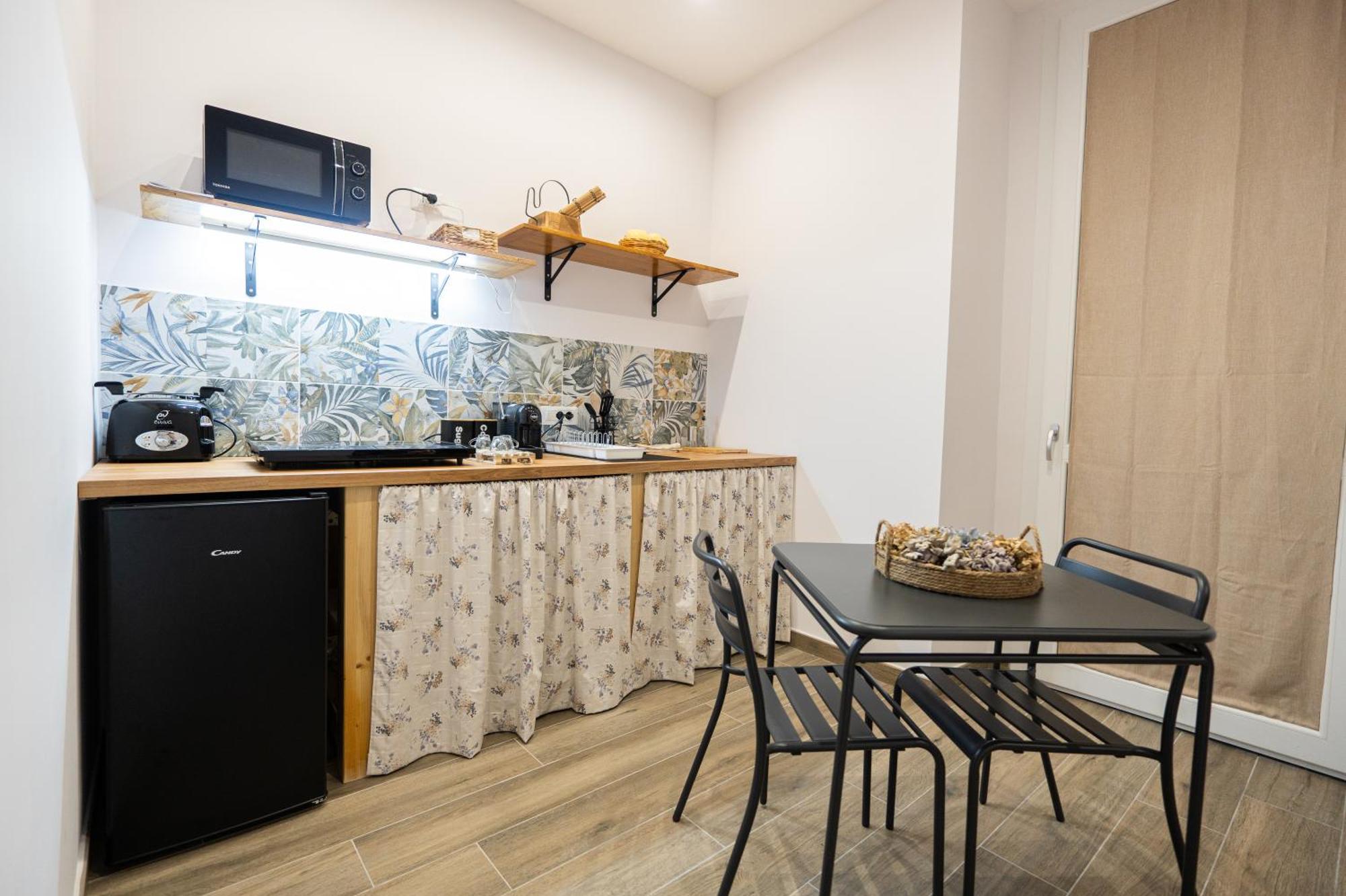 La Casa Di Bianca - Modern Suites Near Plebiscito Неаполь Экстерьер фото